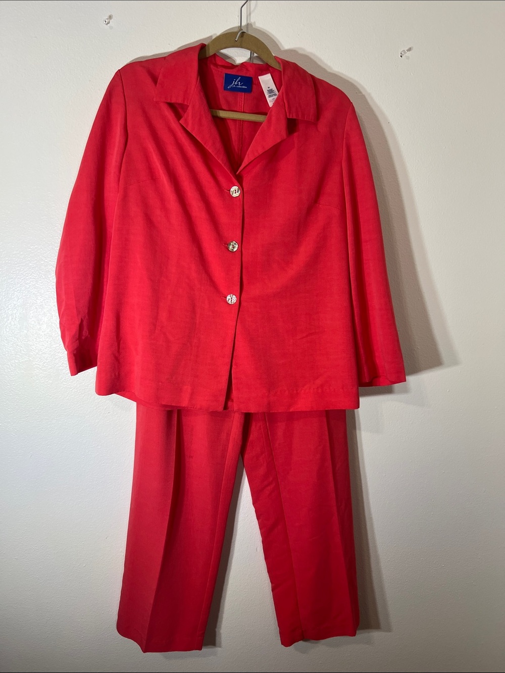Bright Orange/Coral Women's Pant Suit 80% Rayon